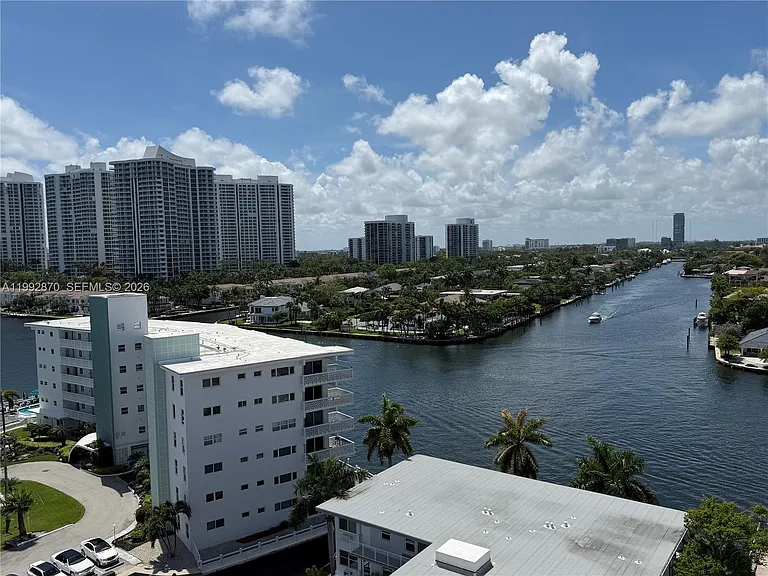 3161 S Ocean Dr #1109 — Photo 13