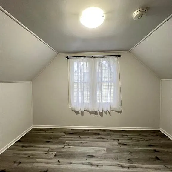 1058 California Ave — Photo 14