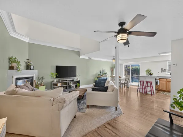 563 W Fine Dr, Salt Lake City, UT 84115