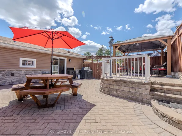 268 King St, Callander, ON P0H 1H0