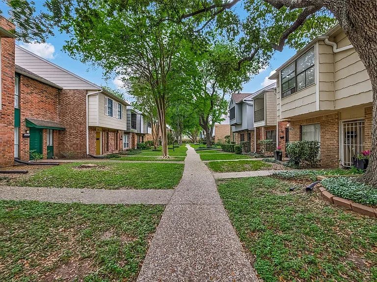 6631 Wanda Ln — Photo 35