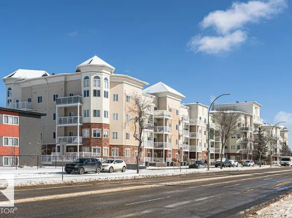 8528 82nd Ave NW #206, Edmonton, AB T6C 0Y8