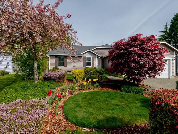 2nd image of 22205 123rd Pl SE