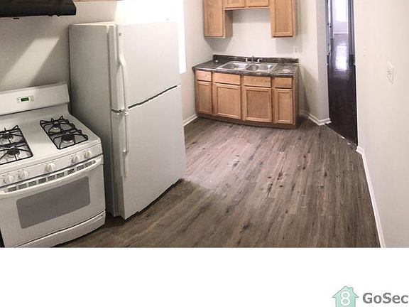 4th image of 1331 S Lawndale Ave APT 1