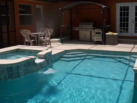 Pool & spa