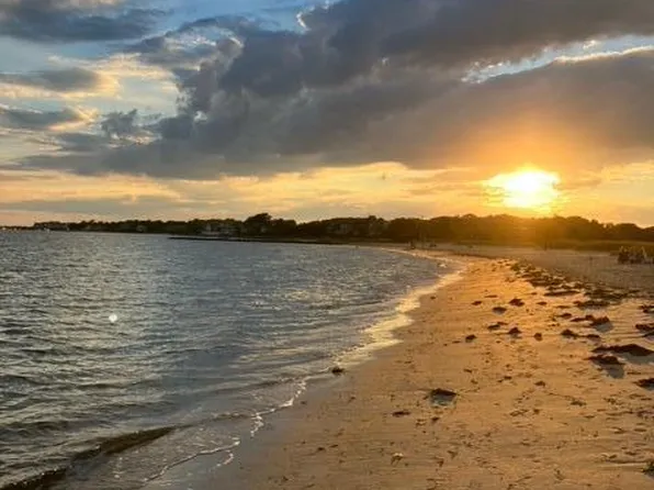 100 Dumont Drive, Hyannis, MA 02601