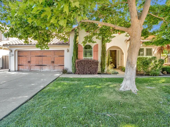 6 Zoolander Ct, Sacramento, CA 95822