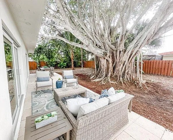 1188 W Camino — Photo 23