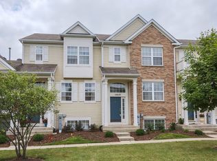 14610 Patriot Square Dr W, Plainfield, IL 60544