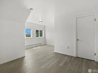 3734 S M St APT B, Tacoma, WA 98418