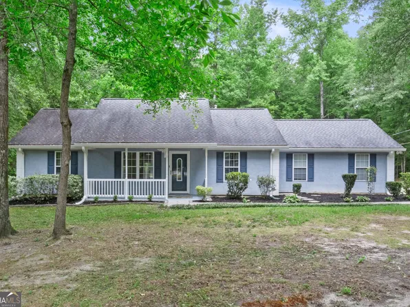 123 Lullwater Dr, Sharpsburg, GA 30277