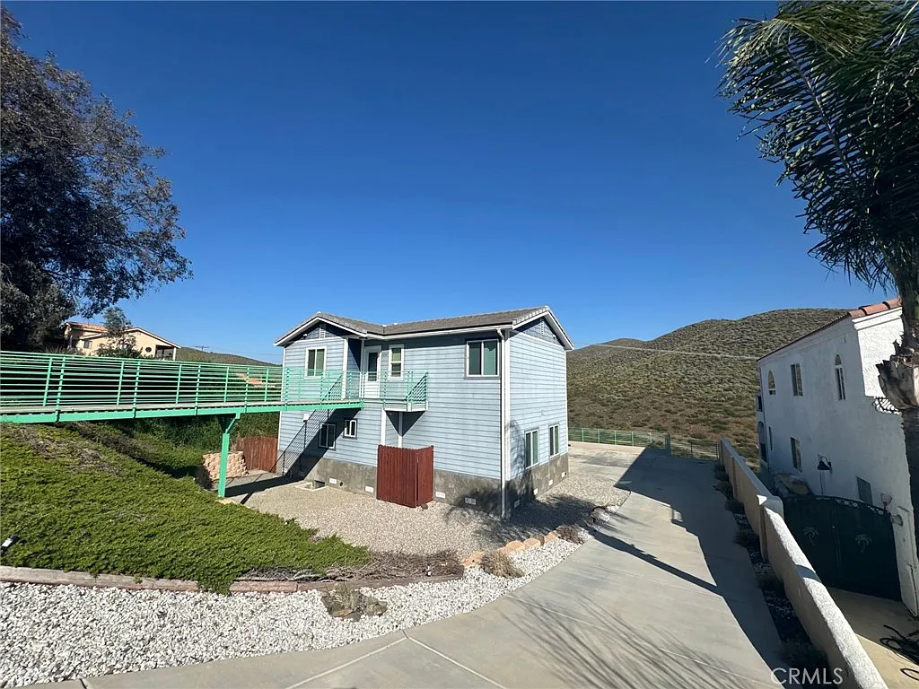 Building Photo - 22164 Vacation Dr