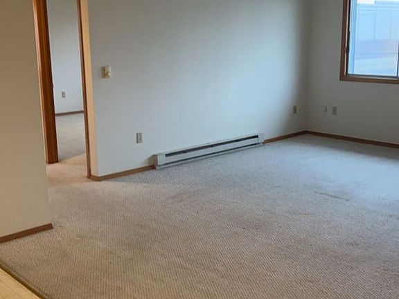 2nd image of 2940 Carrousel Ln #5