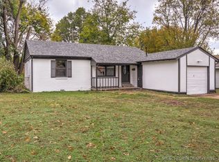 3714 E 2nd Pl, Tulsa, OK 74112