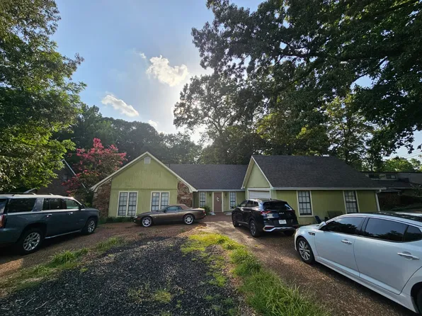 75 Ridgeoak Pl, Jackson, TN 38305