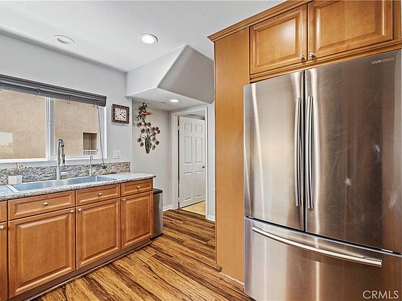 4th image of 2818 Green River Rd Unit 103