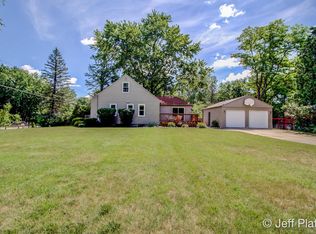 6044 Burton St SE, Grand Rapids, MI 49546