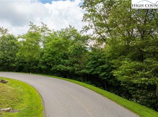 215 Thunderhill Trl, Blowing Rock, NC 28605