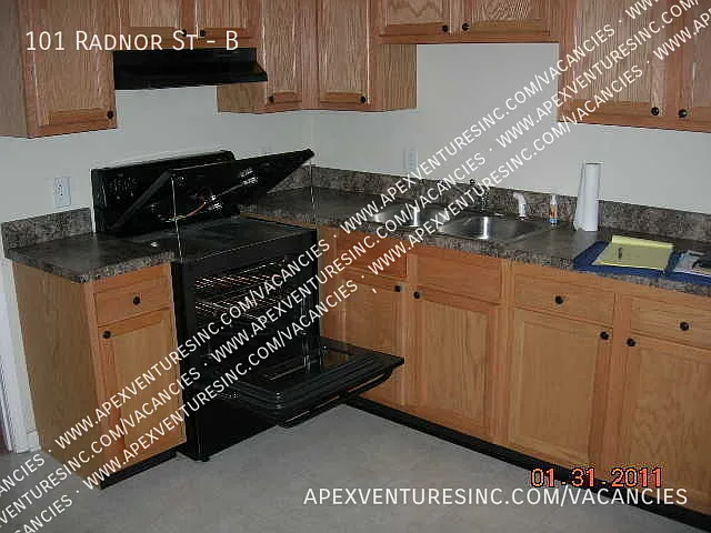 101 Radnor St #B — Photo 3