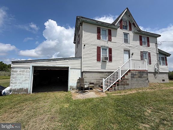 2nd image of 2624 Toddville Rd