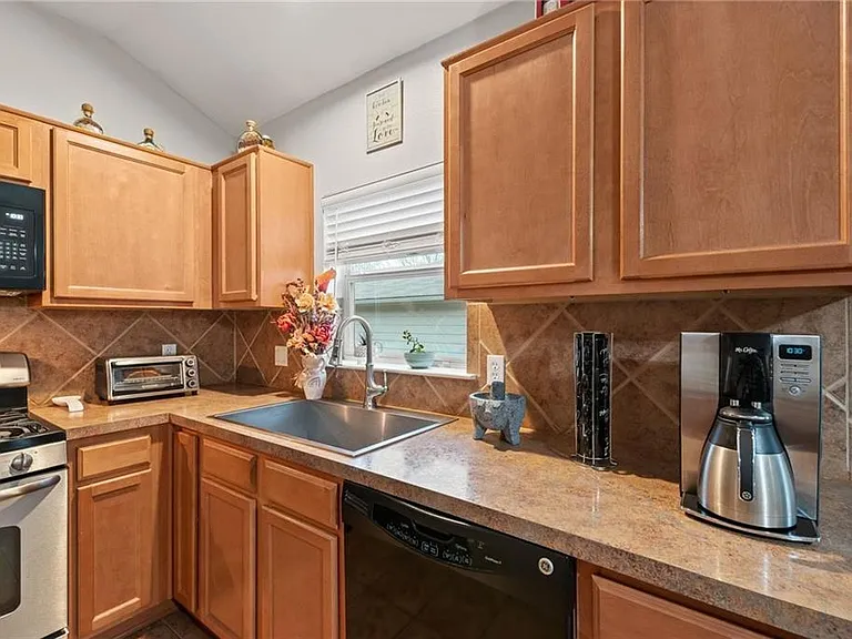 1277 Sweet Gum Dr — Photo 6