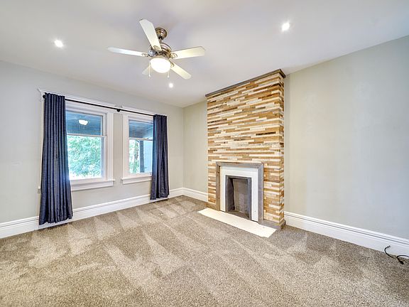 5th image of 2528 W 23rd Ave