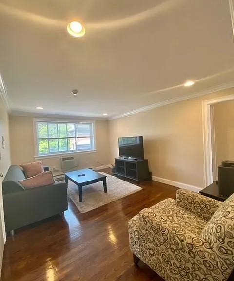 11 Lowell Ave #3 — Photo 3