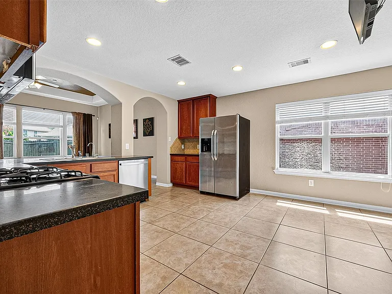 26738 Henson Falls Dr — Photo 13
