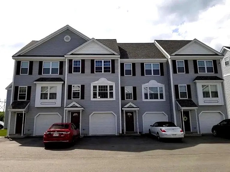 15 Bandon Cir — Photo 1