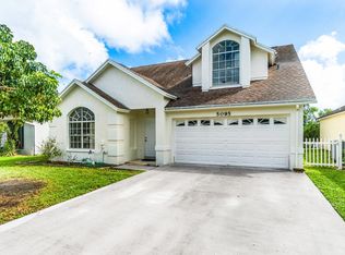 5095 Willow Pond Rd W, West Palm Beach, FL 33417