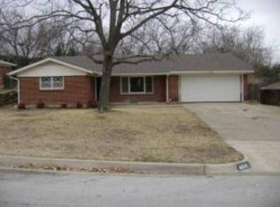 5604 Wharton Dr, Fort Worth, TX 76133