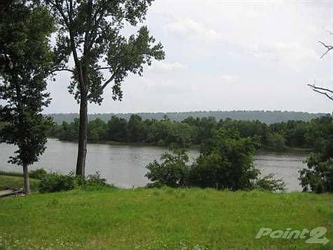 2nd image of 121 Turtle Creek Cv