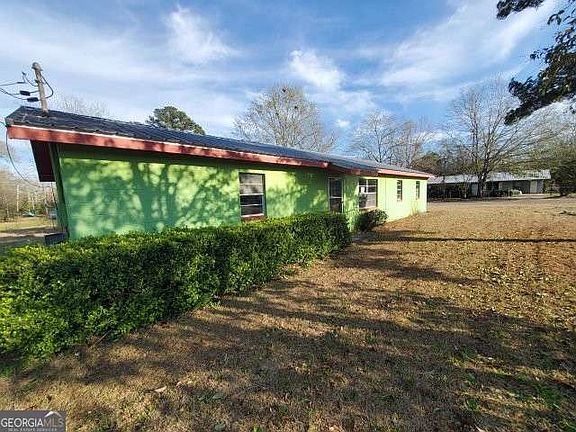 2nd image of 153 Bush Ave