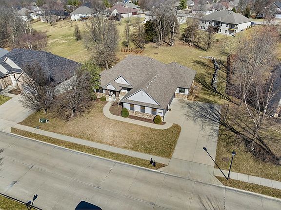 4th image of 4915 Thornbrook Rdg