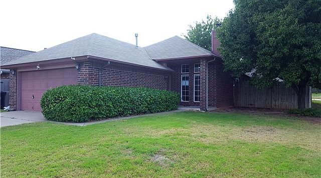 1st image of 631 Stoneridge Dr