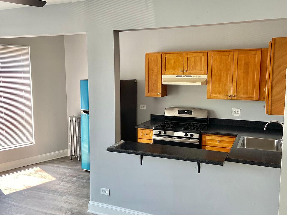 1st image of 6917 S Clyde Ave #6916