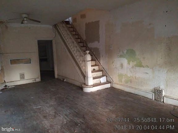 3rd image of 1609 W 4th St
