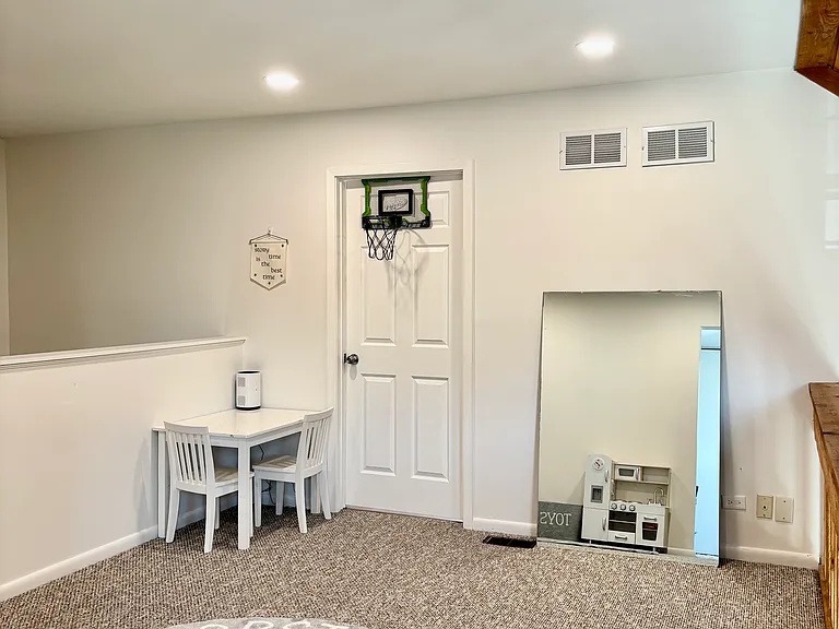 619 Chip Ct — Photo 17