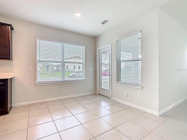 1823 Summer Serenity Dr — Photo 20