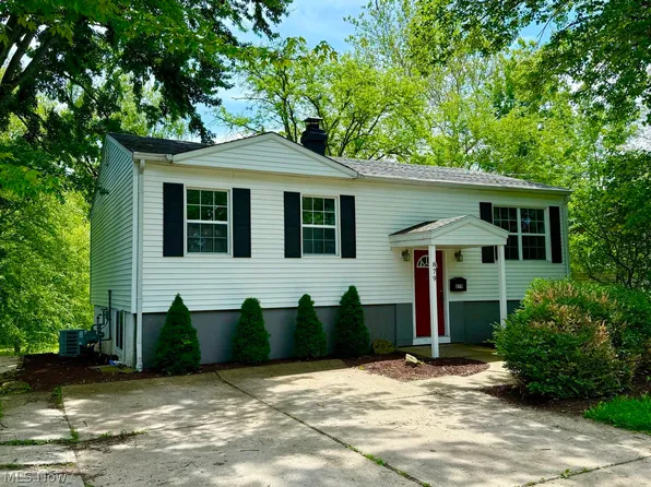 879 Kimberly Cir, Oberlin, OH 44074