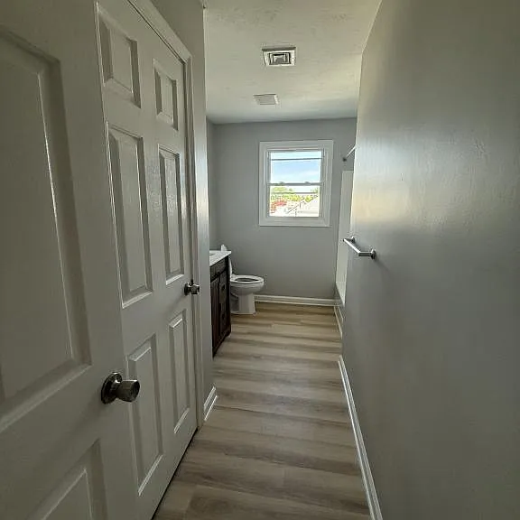 132 Vale St — Photo 6