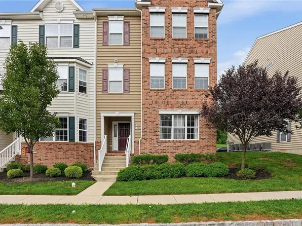 3028 Davenport Way, Pennsburg, PA 18073