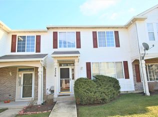 2336 Reflections Dr, Aurora, IL 60502