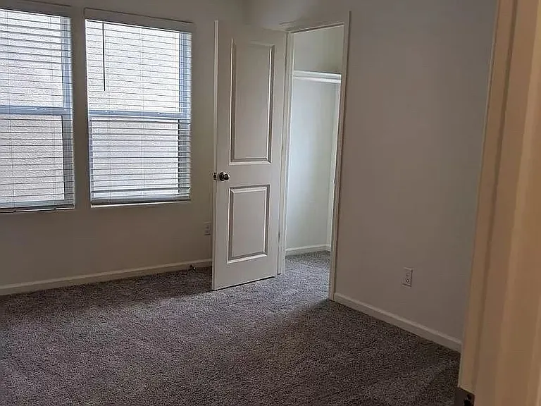 178 Korbel Ave — Photo 22