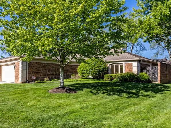 451 Bent Tree Ln, Indianapolis, IN 46260