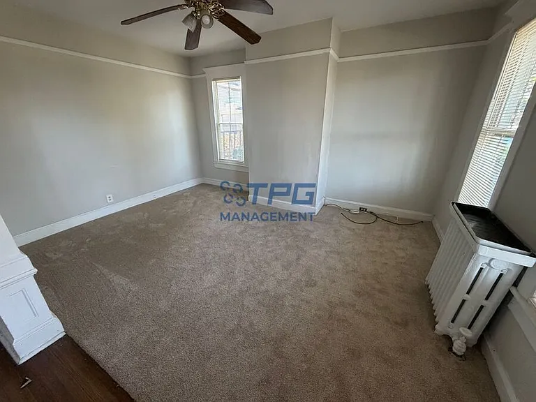15 Center St — Photo 10