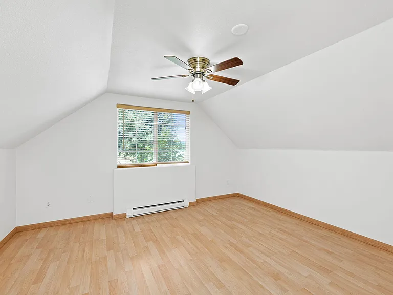 15906 E Broad Ave — Photo 14