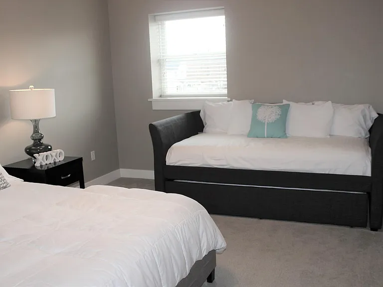 17 S 2nd St #3 — Photo 13