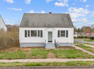 773 Pine Rock Ave, Hamden, CT 06514