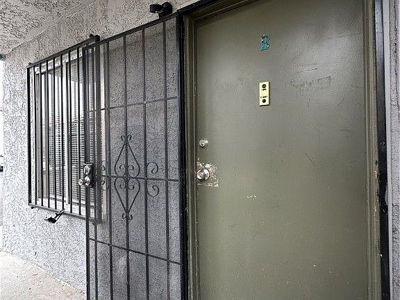 4th image of 4689 Sand Creek Ave APT B